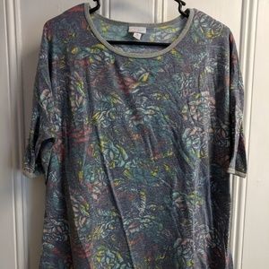 Floral Lularoe Irma Size Medium